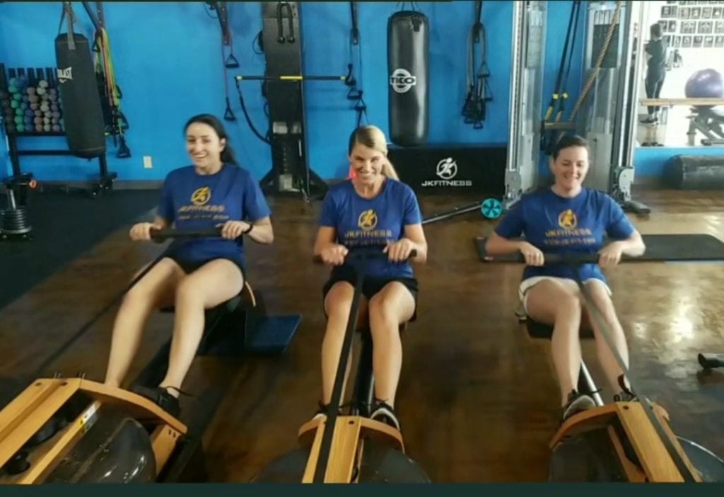 JKFITNESS staff on water rower